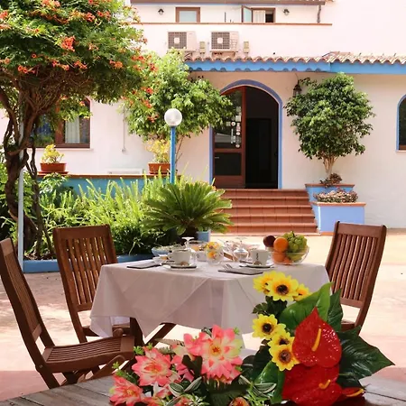 Valentina Park 2* פוסאדה